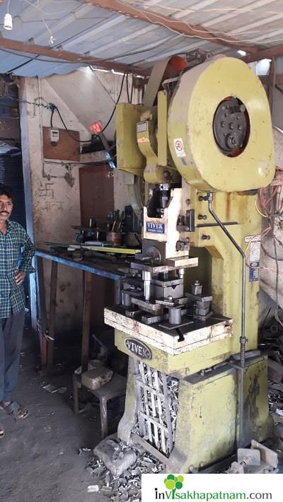 simhadri appanna welding works centering sheet boxes memiring doors welding works near autonagar in visakhapatnam vizag