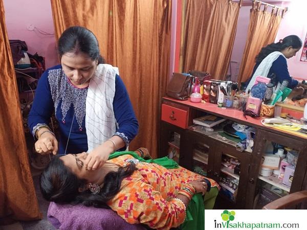 Meenakshi Herbal beauty Parlour Purnamarket in Visakhapatnam Vizag