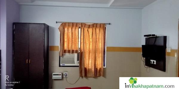 mahalakshmi residency rtc complex hotels and lodges near bus stand railway station visakhapatnam vizag